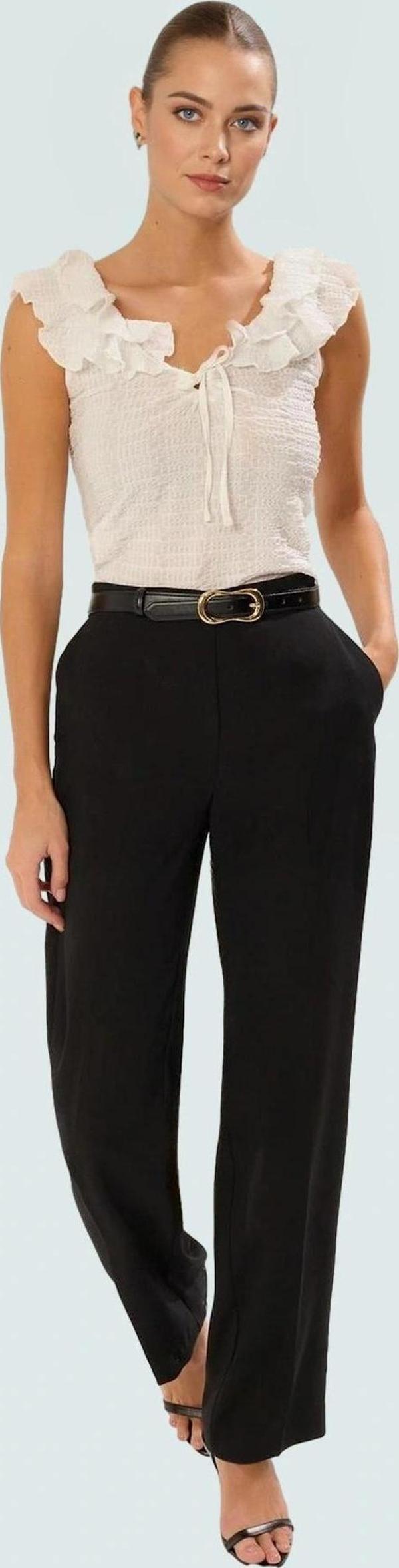 Kolsuz Fitted Örme Bluz Havuz Yaka Crop Boy Polyester Günlük Kullanım İçin Özel Tasarım - Image 1