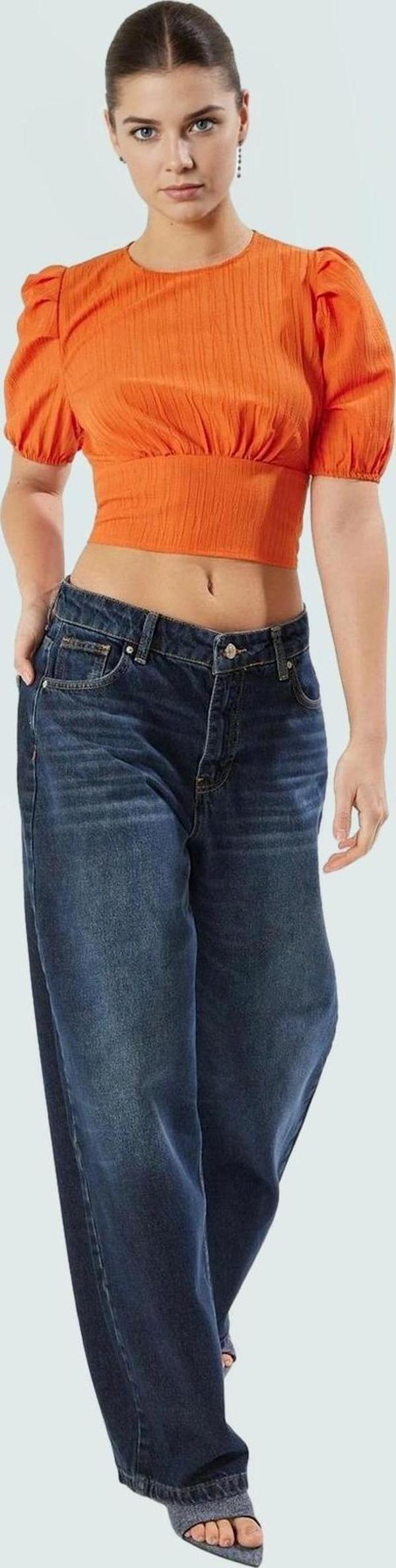 Şık Crop Bluz Bisiklet Yaka Kısa Kol Dokuma Kumaş Mükemmel Uyum Kaliteli İşçilik - Image 1