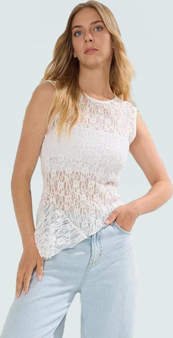 Yazlık Kolsuz Dantel Bluz Fitted %99 Poliamid Rahat Günlük Stil Özenle Seçilmiş Uzun Ömürlü - Image 1