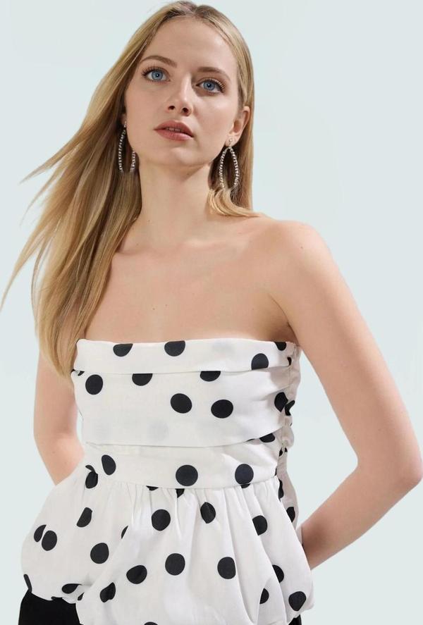 Kolsuz Terrycotton Bluz Puantiyeli Desen Fitted Kalıp Yazlık Konforlu Kesim - Image 1