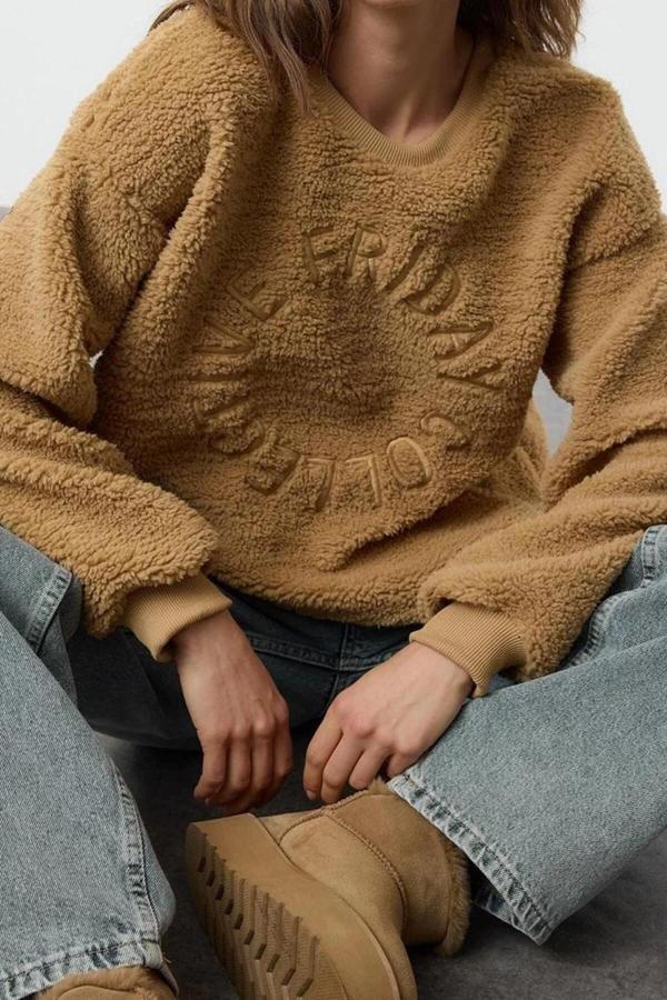 Tarz Bol Bisiklet Yaka Düşük Kol Uzun Peluş Nakışlı Overize Geniş Kalıp Kalın Örme Sweatshirt - Image 1