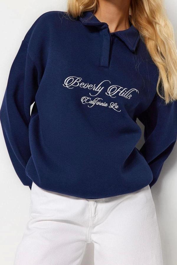 Oversize Gömlek Yaka Düşük Kol Uzun Gömlek Yaka Nakışlı Fit Kalın İçi Polarlı Örme Sweatshirt - Image 1