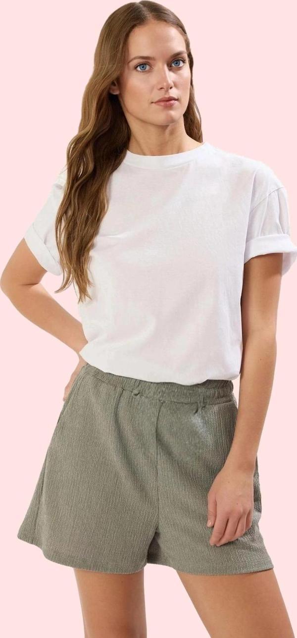 Kadın Düz Desenli Örme Şort Rahat Kalıp Yaz Mevsimi Günlük Hafta Sonu Stilin Buluştuğu Yer - Image 1