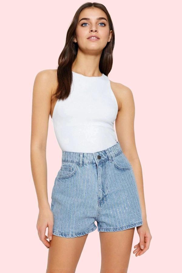 Kadın Denim Şort Pamuk City Short Kalıp Geniş Paça Kısa Boy Yazlık Yaz Aylarının Vazgeçilmezi - Image 1