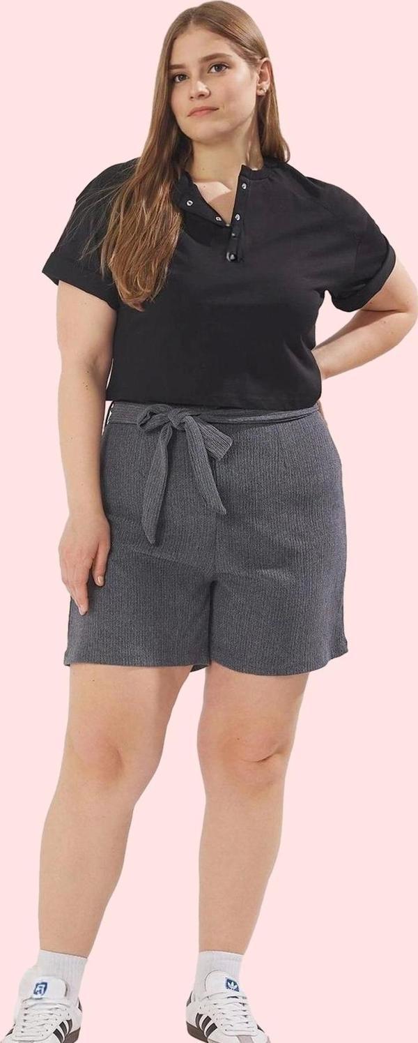 Kadın Bürümcük Dokulu Örme Şort Yüksek Bel Geniş Paça Günlük Casual Yaz Aylarının Vazgeçilmezi - Image 1