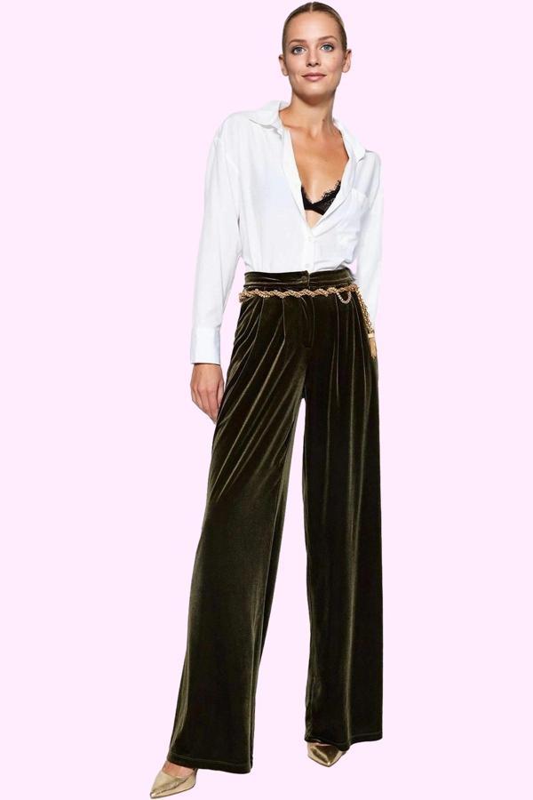 Kadın Yüksek Bel Wide Leg Kadife Pantolon; Şıklığı ve Konforu Bir Arada Yaz Aylarının Vazgeçilmezi - Image 1
