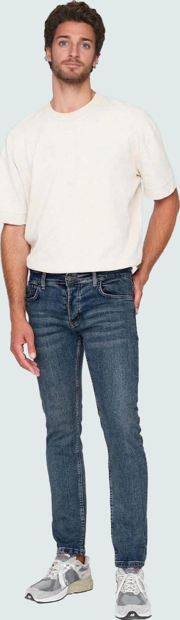 Erkek Denim Skinny Fit Kot Pantolon Pamuk Esnek Kumaş Günlük Şıklık Yaz Aylarının Vazgeçilmezi - Image 1