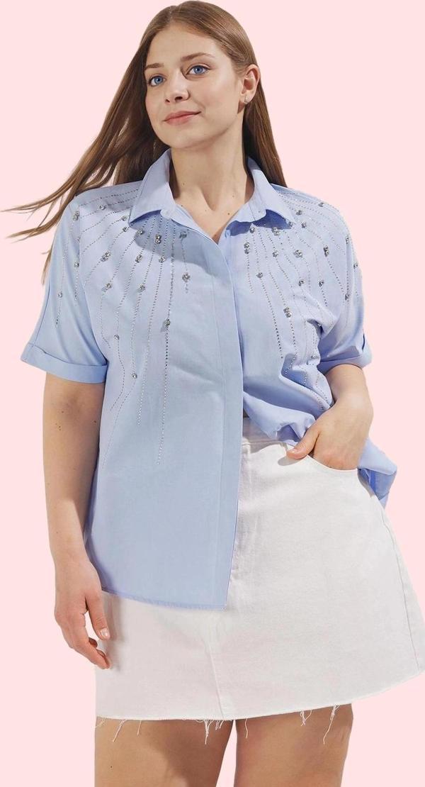 Kadın Kısa Kollu Dokuma Gömlek Taş Detaylı Büyük Beden Rahat Kalıp Yaz Aylarının Vazgeçilmezi - Image 1