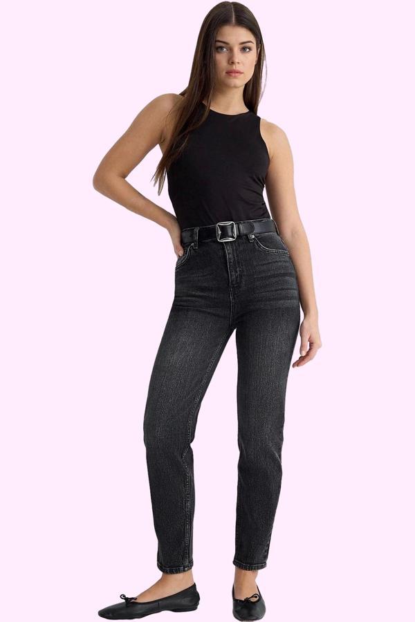 Kadın Denim Mom Jean Pantolon Yüksek Bel Düz Desen Günlük Stil Hafta Sonu Kaliteli Malzeme - Image 1