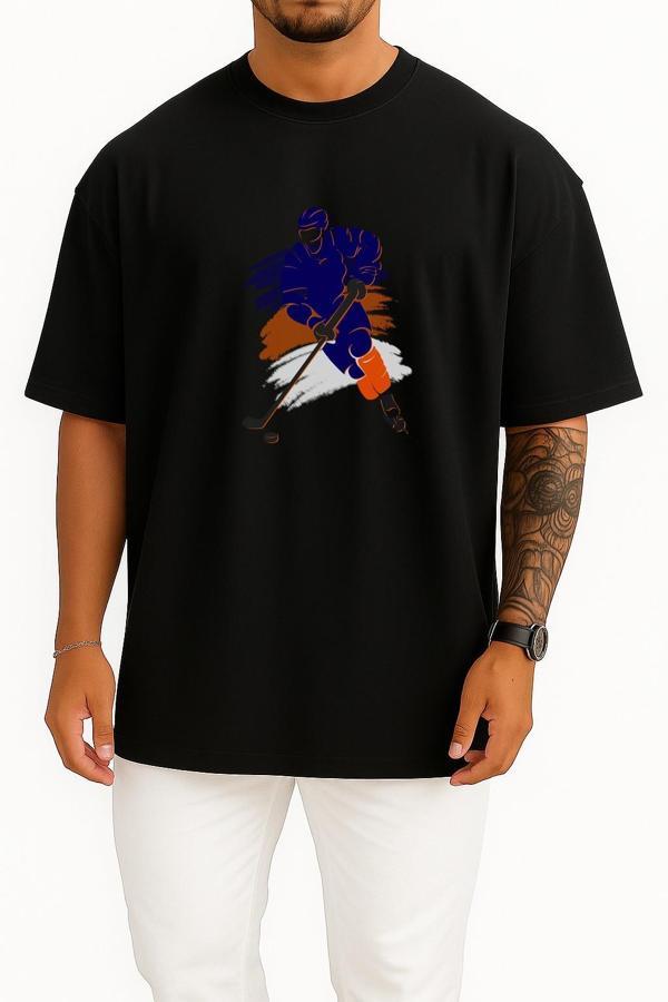 Oversize Ice Hockey Hockey Sticks Hockey Puck Göğüs Tasarımlı Unisex T-Shirt - Image 1