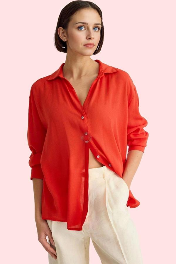 Kadın Basic Gömlek Viskoz Shally Dokuma Oversize Kalıp Günlük Stil Yaz Aylarının Vazgeçilmezi - Image 1
