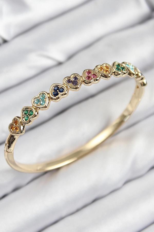 Celira Pirinç Renkli Zirkon Taşlı Sıralı Kalp Model Gold Renk Kadın Kelepçe - Image 1