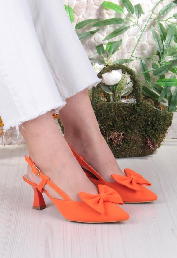 Fort 018-407 Fls Saten Önü Kapalı Fiyonklu Arkası Açık Topuklu Ayakkabı - Image 1