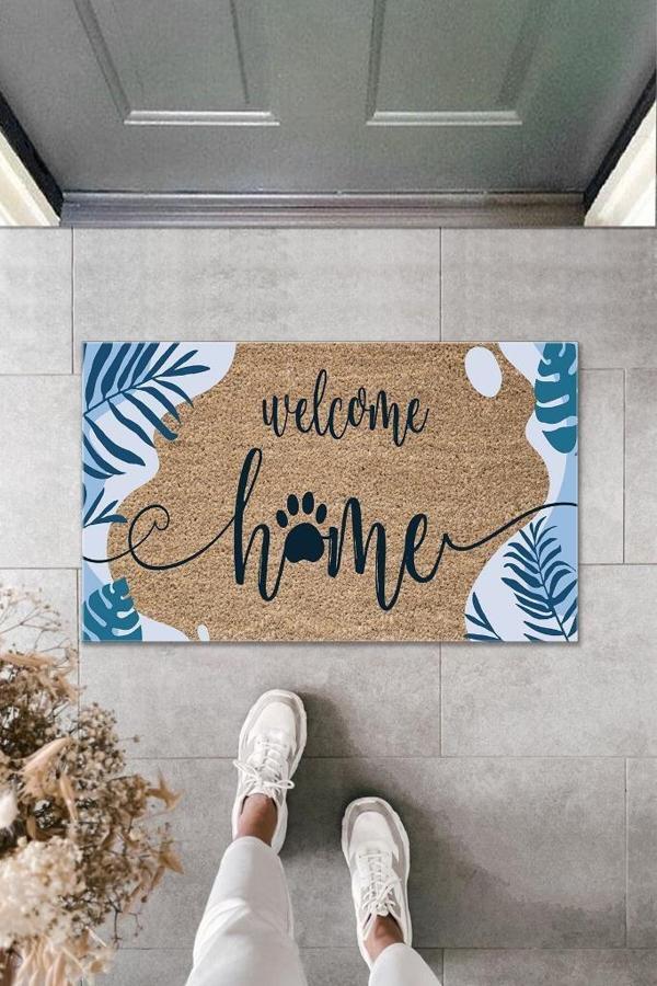 Dijital Baskı Kahverengi Mavi Yapraklı Welcome Home Dekoratif Kapı Paspası K-2007 - Image 1
