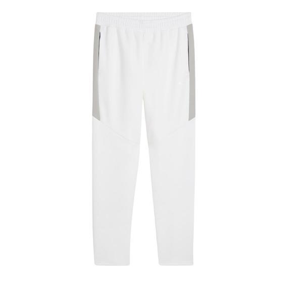 688234-02 Puma Evostrıpe Pants Dk Erkek Eşofman Altı Beyaz - Image 1