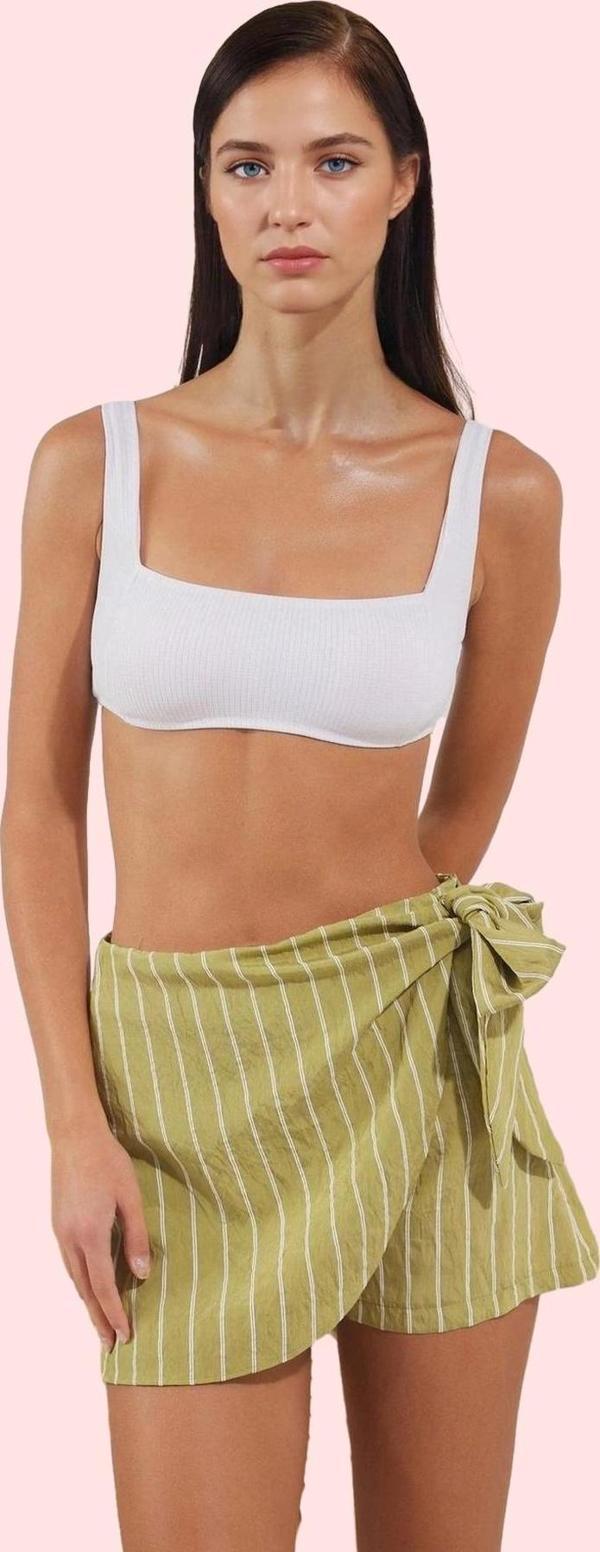 Kadın Şort Etek Yazlık Dokuma Dar Paça Çizgili Bağlama Detaylı Plaj Yaz Aylarının Vazgeçilmezi - Image 1