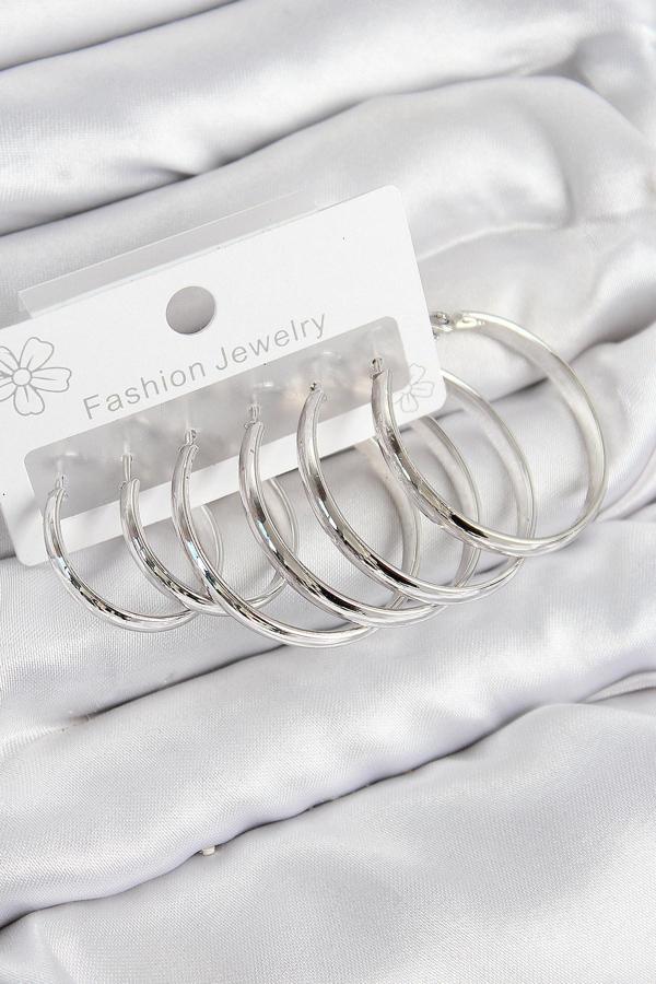 Pirinç Halka Model Gümüş Renk Kadın Set Küpe - Image 1