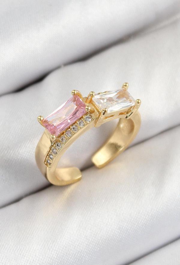 Pirinç Zirkon Taşlı Dikdörtgen Model Gold Renk Kadın Yüzük - Image 1