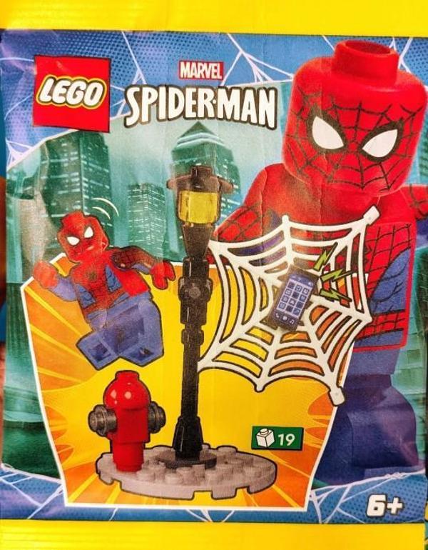 LEGO Super Heroes 682504 Spider-Man with Street Light - Image 1
