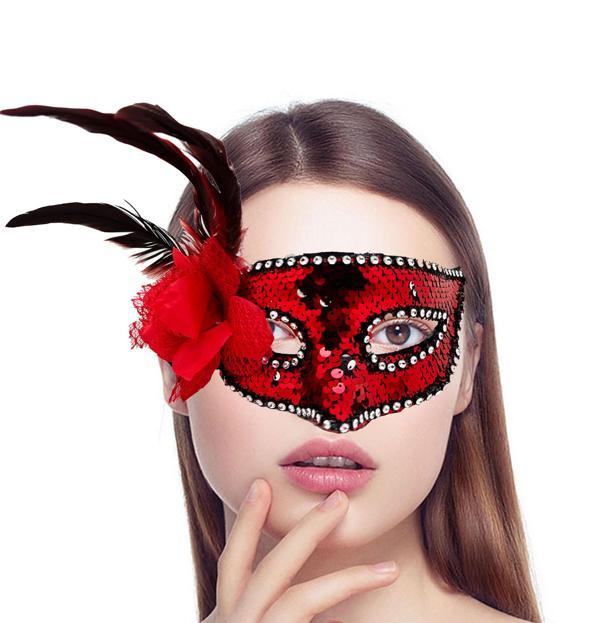 Kırmızı Yandan Tüylü Güllü Taşlı Pullu Maske - Image 1