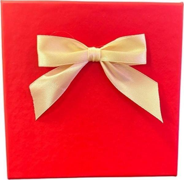 Rosepremium Kurdeleli Kare Hediye Kutusu Kırmızı (14X14X7 Cm) - Image 1