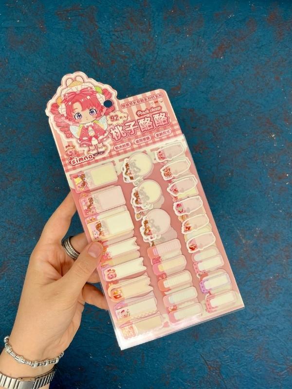 Kawaii Karakterli Koyu Pembe 4 Yaprak 92 Adet Şeffaf Koruma Katmanlı Su Geçirmez Okul İsim Etiketi / Sticker / Bant  - Image 1