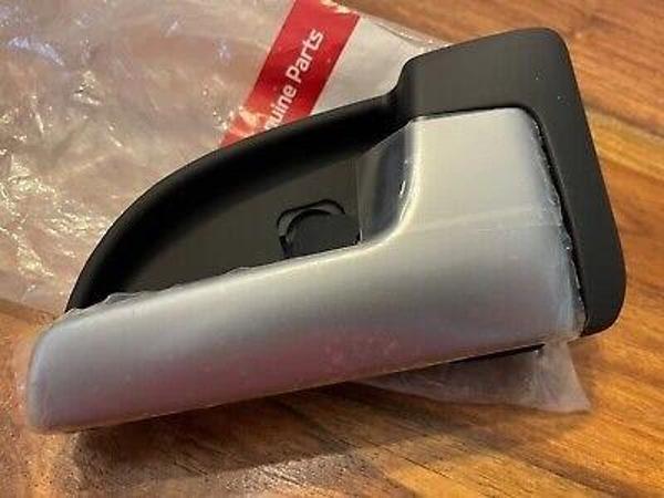 Kapı Kolu Ceed 08-11 Arka İç Sağ (Oem No: 83620-1H010) - Image 1