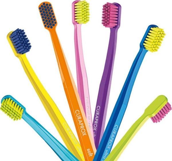 Curaprox CS 1560 Soft Diş Fırçası Bayan Rengi - Image 1