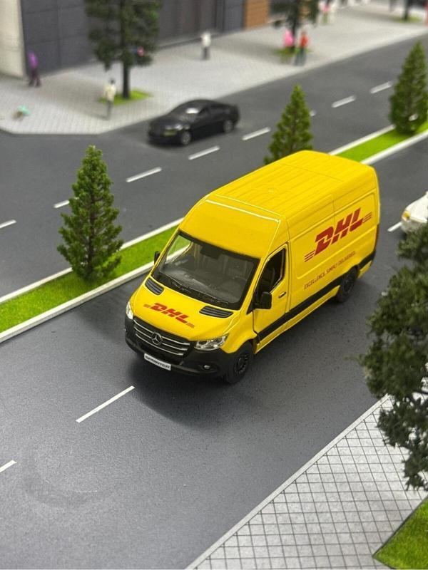 Çek Bırak Diecast Model Araba 10 cm - Mercedes Sprinter Kargo Arabası DHL Metal Açılabilir Kapılı - Image 1