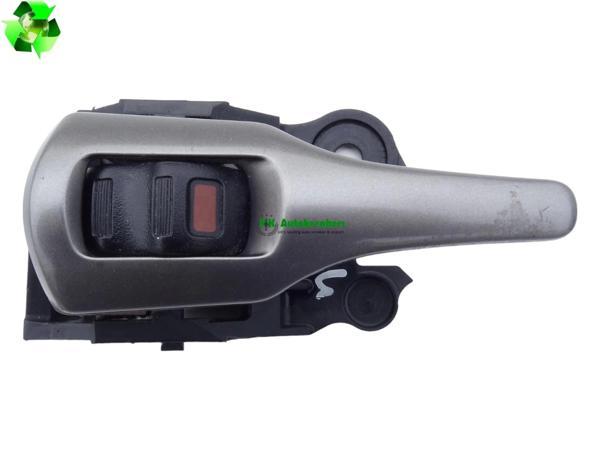 Kapı Kolu Aurıs 07-10 İç Gri Sol (Oem No: 69206-02120) - Image 1