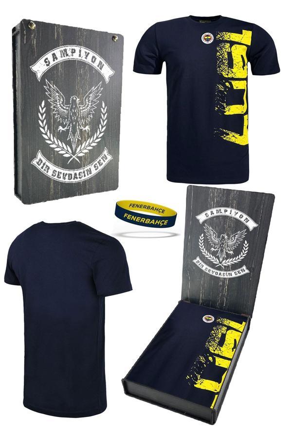  Fenerbahçe Orijinal Lisanslı Tribün 1907 Erkek T-Shirt+ Bileklik Set Hediyelik Ahşap Kutu - Image 1