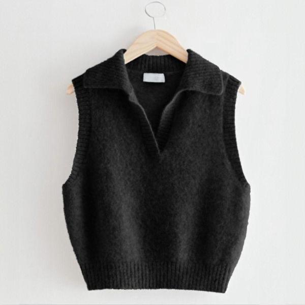 Winter Club Kadın Siyah Polo Yaka Fitilli Kenarlı Kolsuz % 100 Ipek Süveter - Image 1