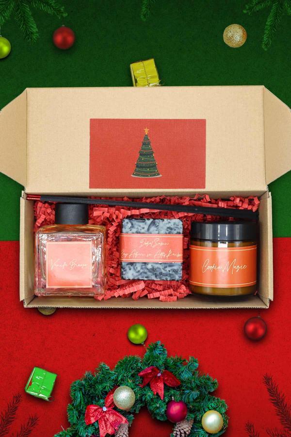 Yılbaşı Hediye Paketi Spicy Hediyelik Yeni Yıl ( Noel ) Seti, Mum Hediye Kutusu - Image 1
