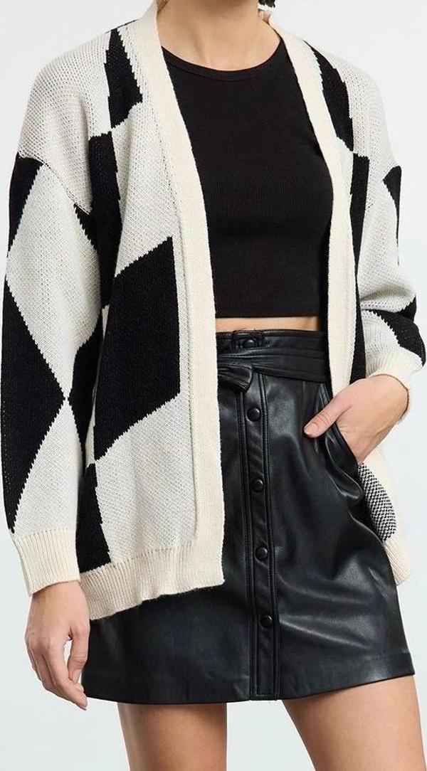 Stil Modern Kadın Midi Düşük Kol V Yaka Geometrik Desenli Triko Hırka - Image 1