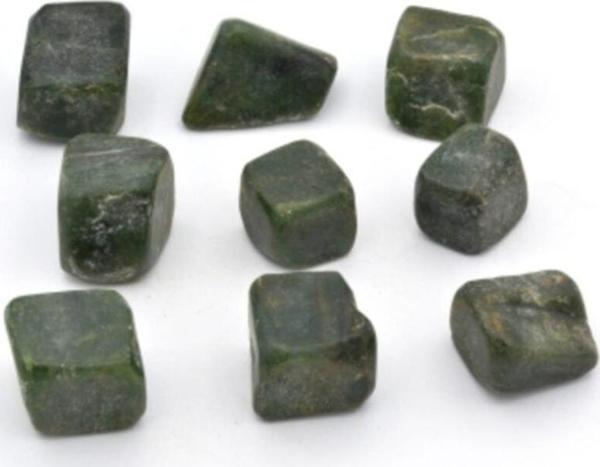 Hakiki Tamburlu Doğal Kanada Yeşim Taşı Kaya Parçası 1.kalite 002 - Image 1