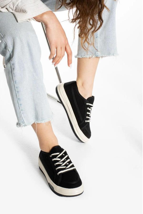 İncila Garantili Ortopedik Yüksek Taban Bağcıklı Bez Spor Sneaker Ayakkabı INCILA-7189 - Image 1