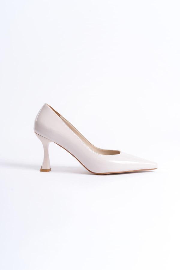 Cordelia Kadın Bej Rugan Stiletto - Image 1