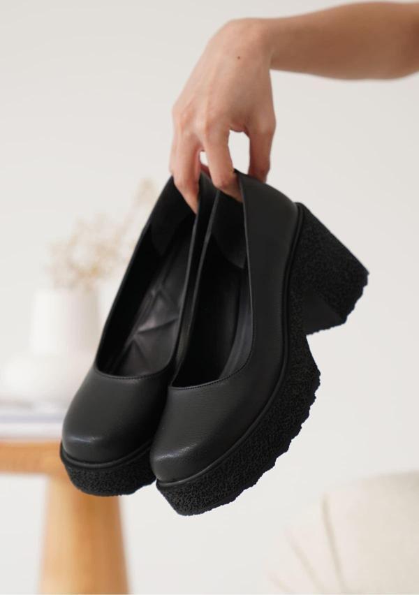 Talya Siyah Kadın Günlük Ayakkabı - Image 1