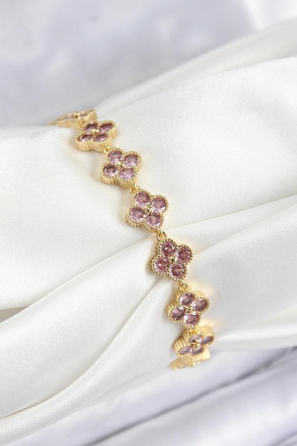 Pirinç Pembe Zirkon Taşlı Yonca Model Gold Renk VIP Seri Kadın Bileklik - Image 1