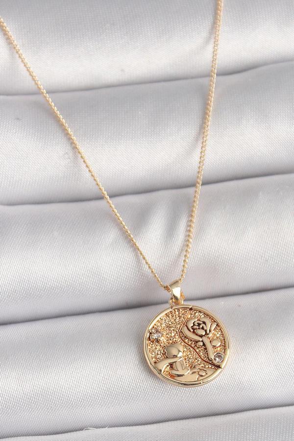 Pirinç Gold Renk Zirkon Taş Detaylı Gül İşleme Madalyon Model Kadın Kolye - Image 1