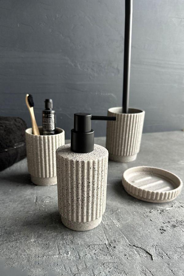 Doric 4'Lü Banyo Seti - Image 1