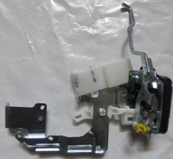 2006-2012 Mitsubishi Canter Fuso Ön Kapı Kilidi Sol (Fe711-839-859E-859G) (Hushan) (Adet) (Oem No:Mk - Image 1