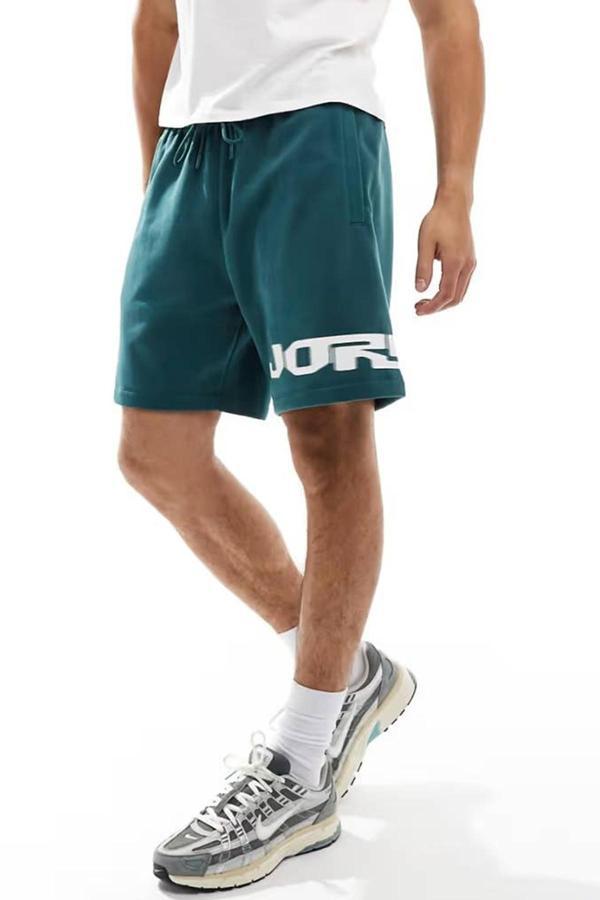 Nike Jordan MVP Graphic Fleece Shorts Dark Green Erkek Şort Yeşil - Image 1