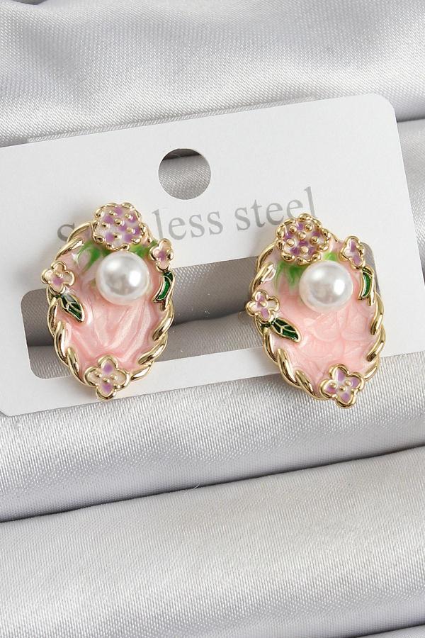 Pirinç Pembe Mineli İnci Detaylı Sanatsal Portre Model Gold Renk Kadın Küpe - Image 1