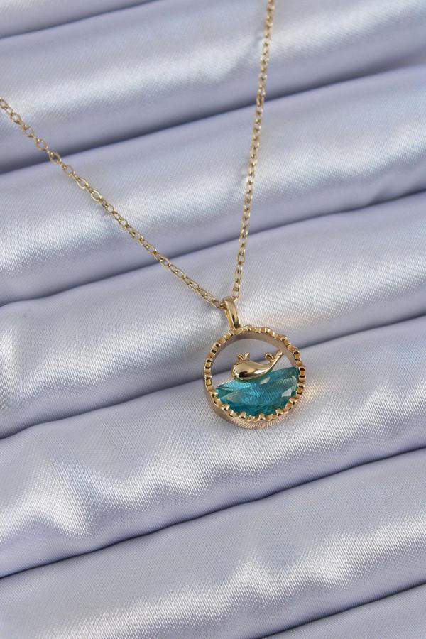 316L Çelik Gold Renk Balina Figür Kristal Taşlı Kadın Kolye - Image 1