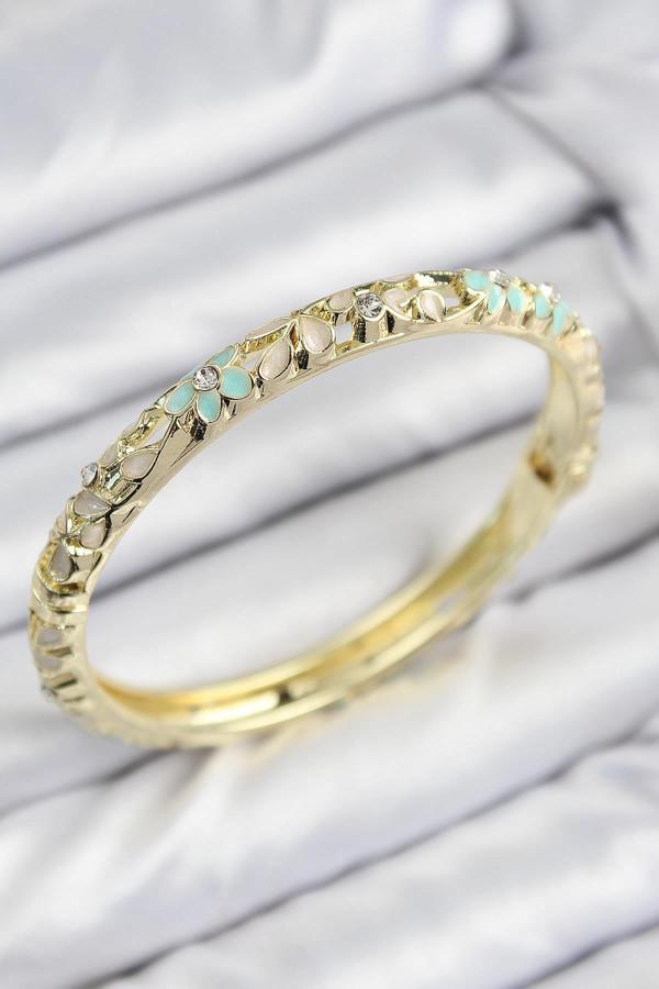 Celira Mineli Pirinç Zirkon Taşlı Yeşil Krem Çiçek Motifli Gold Kadın Kelepçe 00090 - Image 1