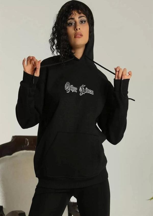 Kadın Sırt Baskılı Oversize Üç İplik Kapüşonlu Sweatshirt - Siyah - Image 1