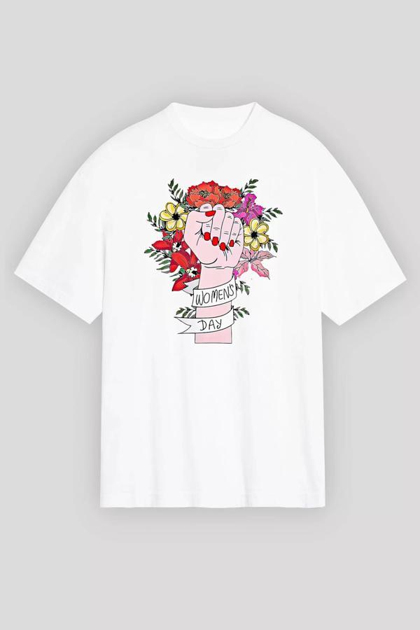 8 Mart Dünya Kadınlar Günü İçin Özel Baskılı T-shirt - Beyaz - Image 1