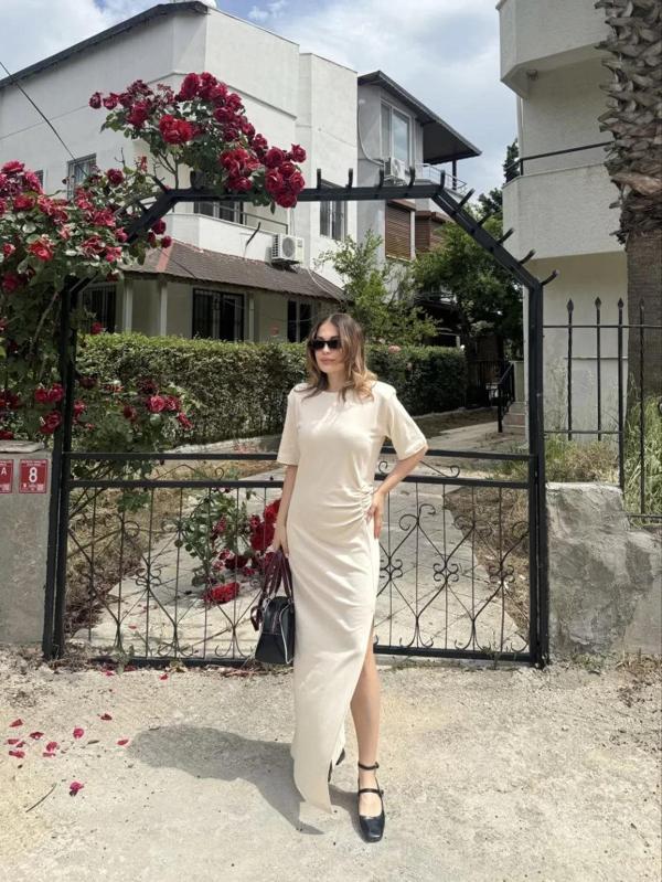 Kadın Kısa Kollu Uzun Yandan Yırtmaçlı Elbise - Bej - Image 1