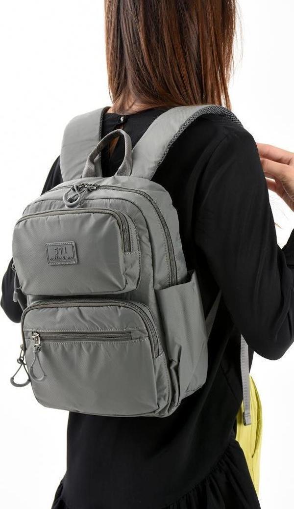 Unisex Sırt Çantası Paraşüt Kumaş Hafif Çok Cepli Yağmur İtici Kumaş 34*24 Cm 571 Collection - Image 1